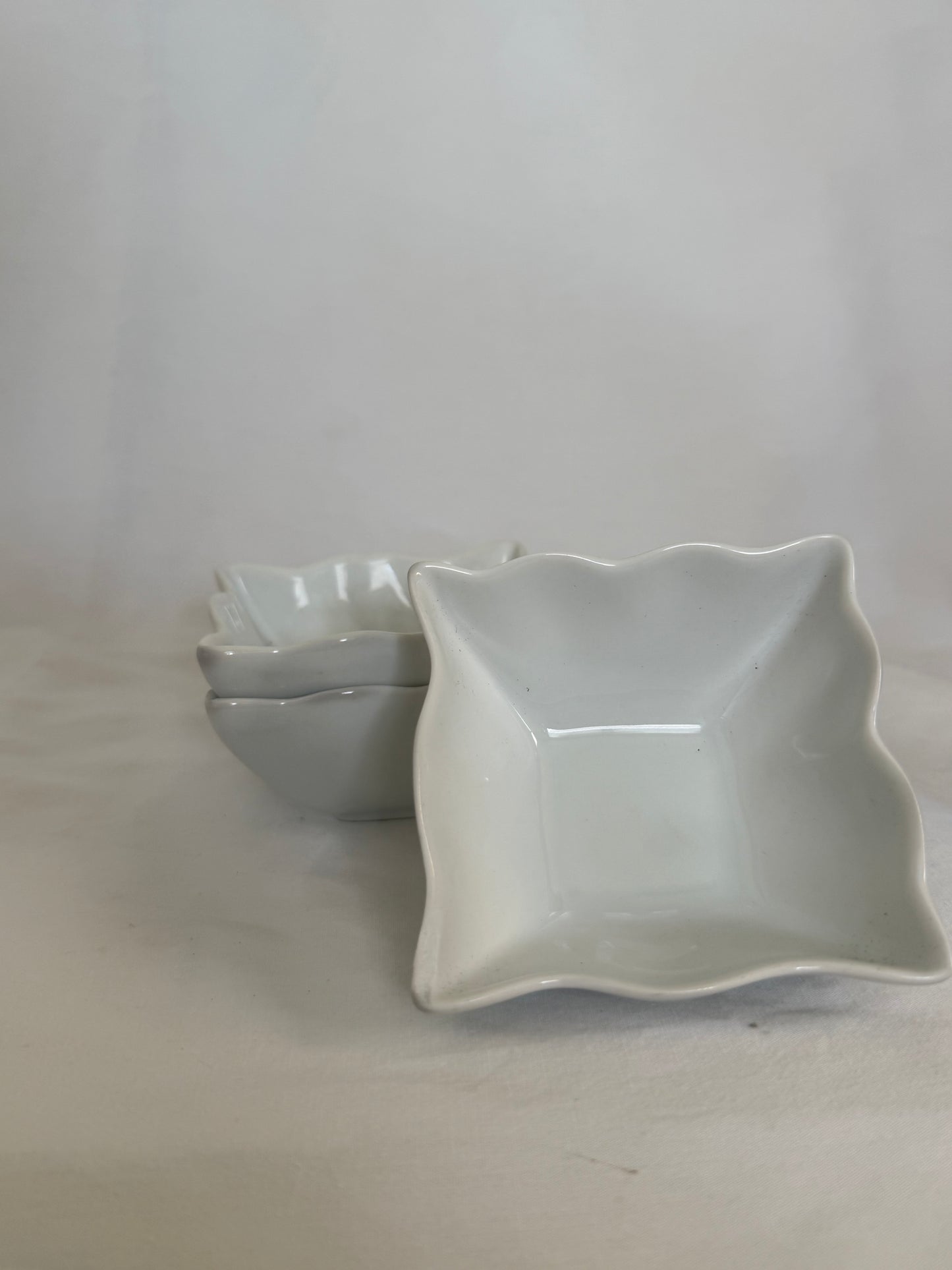 White Porcelain Wavy Square Bowls (Set of 3)