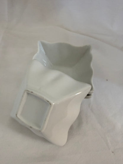 White Porcelain Wavy Square Bowls (Set of 3)