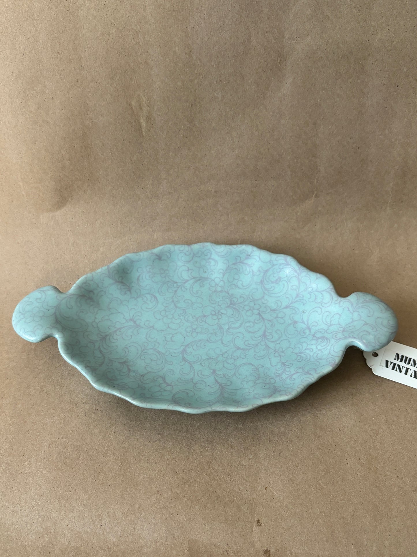 Celadon Leaf-Form Dish