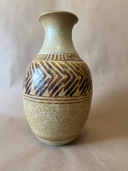 Studio Pottery Vase, Stunning Glaze Pattern