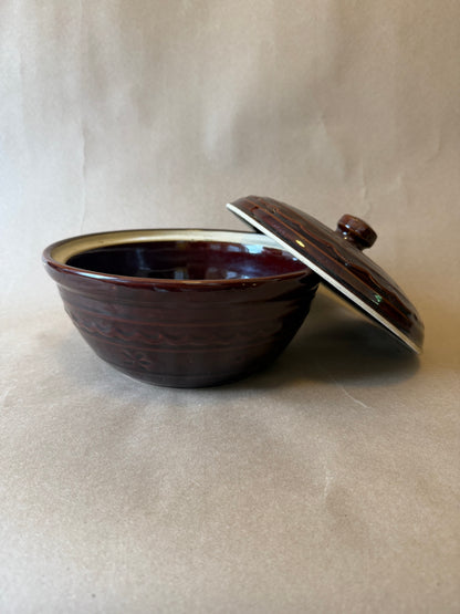 Marcrest Daisy Dot Covered Casserole, Brown Stoneware