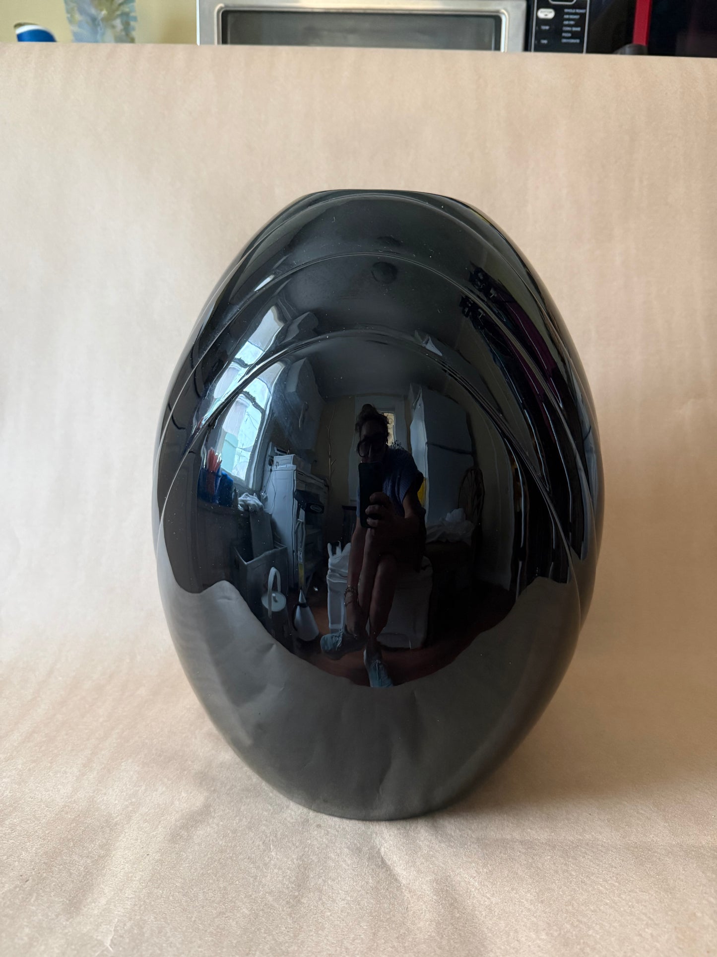 Black Glass Egg Vase
