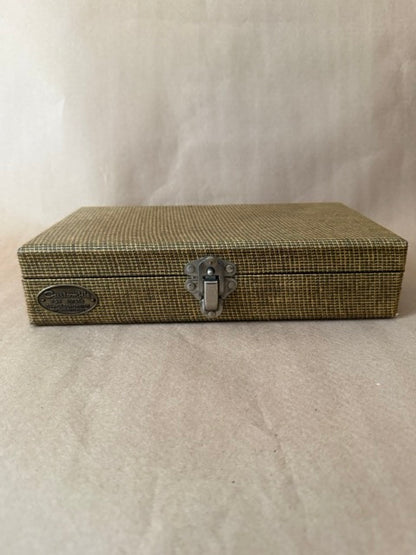 Linen-Wrapped Slide Storage Box
