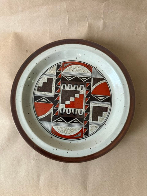 Southwest Stoneware Plate, Scroll Pattern