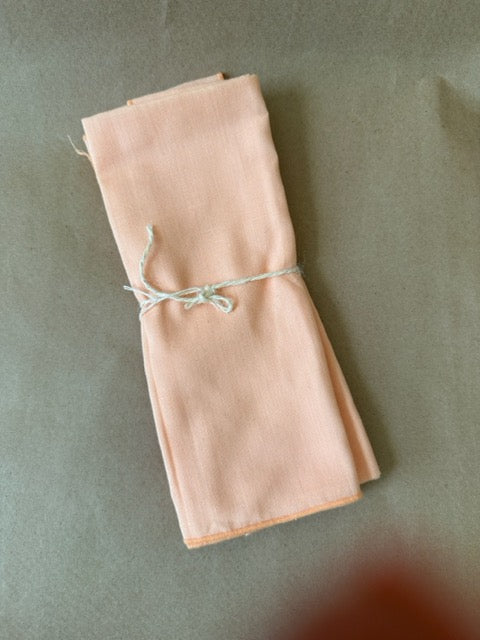 Set of four blush cotton napkins