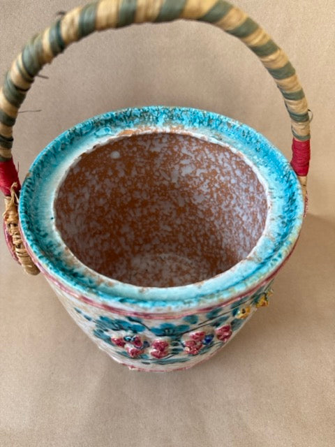 Ceramic basket, interior