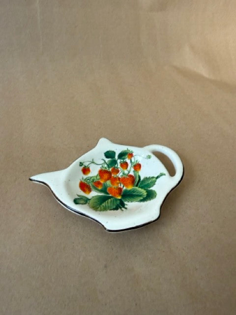 Persimmon tea bag rest, angled