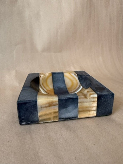 Banded onyx stone ashtray