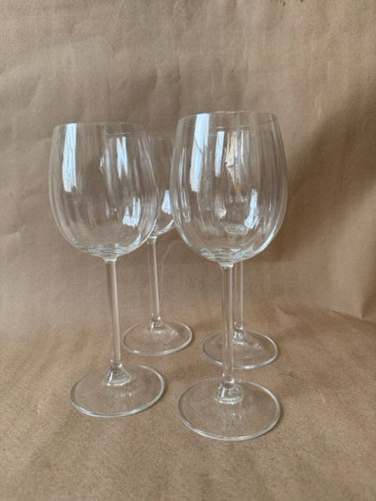 Optic ribbed wine glasses, set of four
