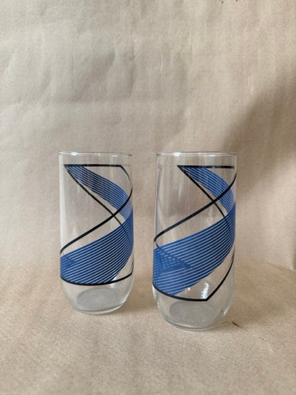 Pair of blue ribbon swirl tumblers