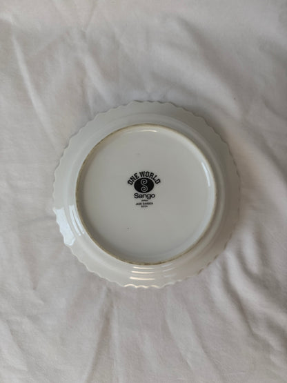 Underside of Sango bowl