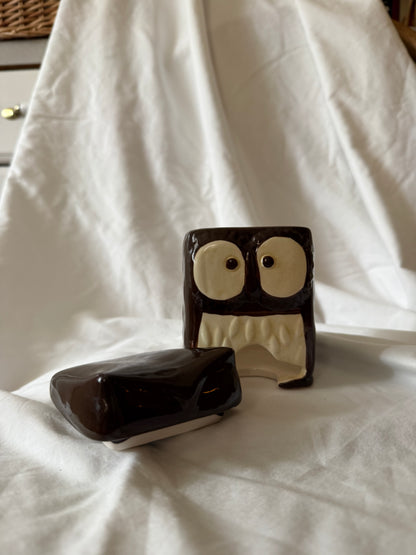 Brown Owl Container/Dispenser  with Lid