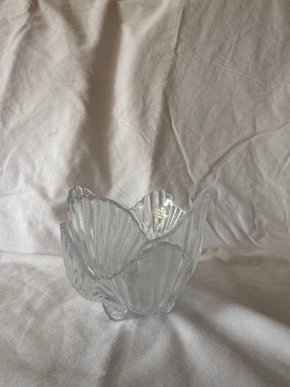Viking glass shell bowl with original label