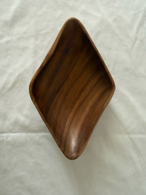 Monkeypod wood diamond dish from above