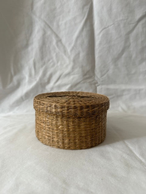 Woven Grass Lidded Basket, Round