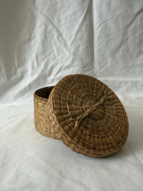 Woven Grass Lidded Basket, Round