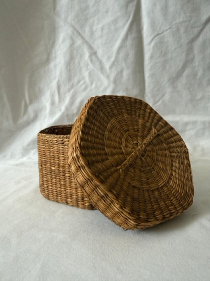 Woven Grass Lidded Basket, Tall Hexagon