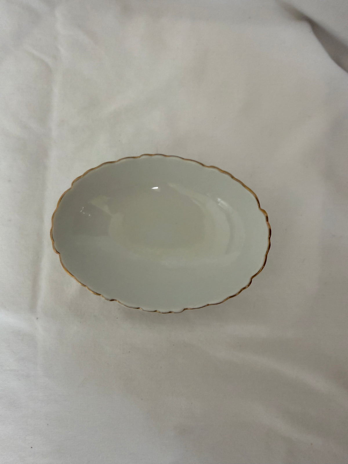 White Porcelain Dish on Gilt Rope Stand