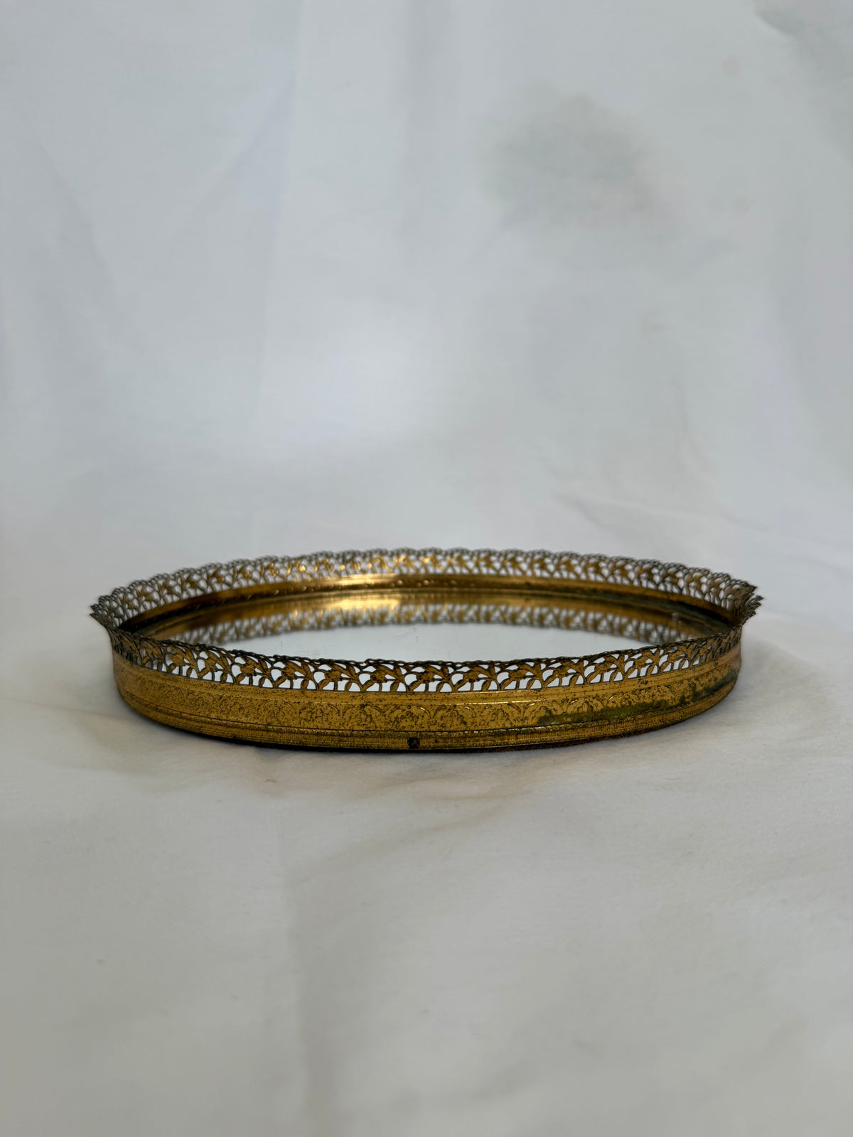 Oval Gold Filigree Mirrored Vanity Tray